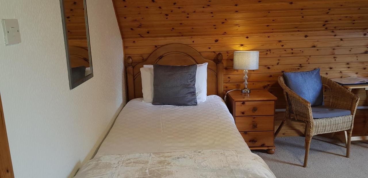Carn Mhor Bed And Breakfast Aviemore Exterior foto