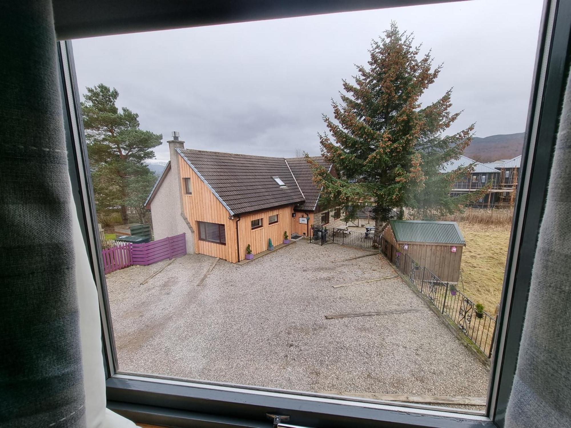 Carn Mhor Bed And Breakfast Aviemore Zimmer foto
